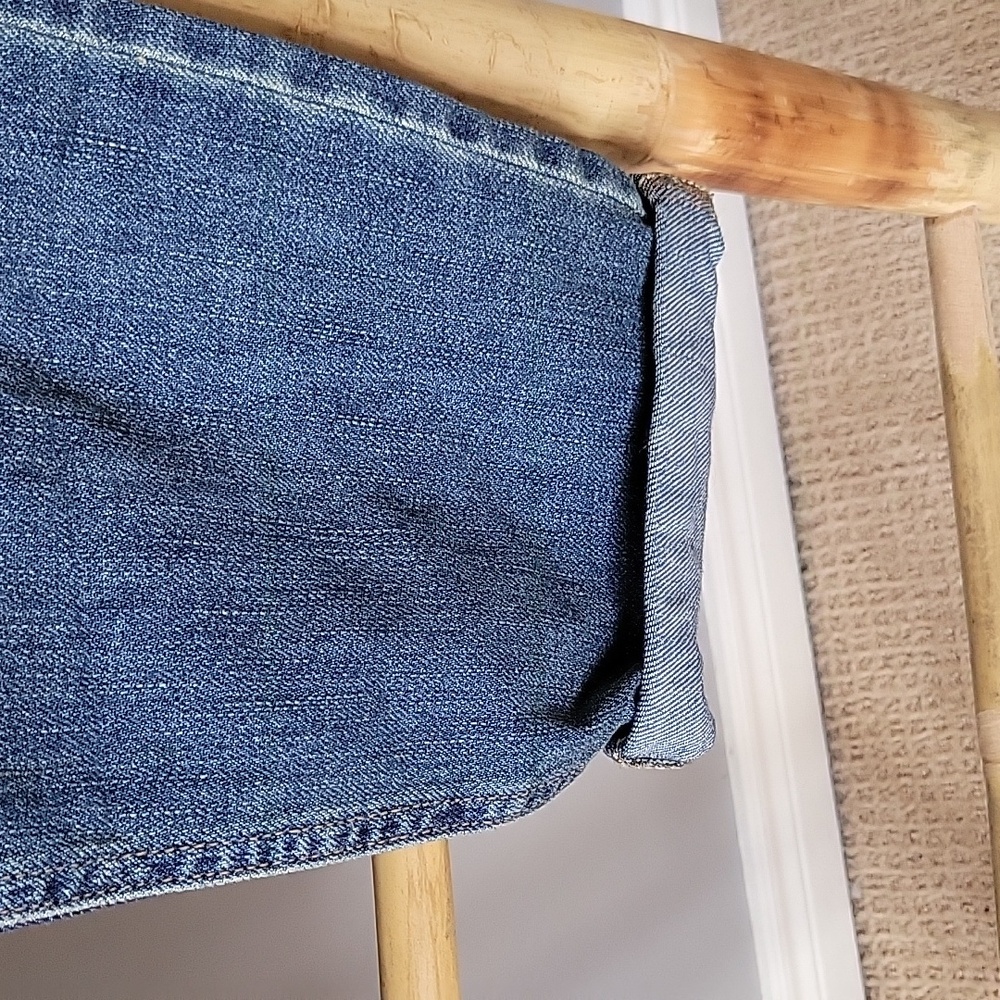 Free People Distressed Blue Boyfriend Jeans - Picture 4 of 7